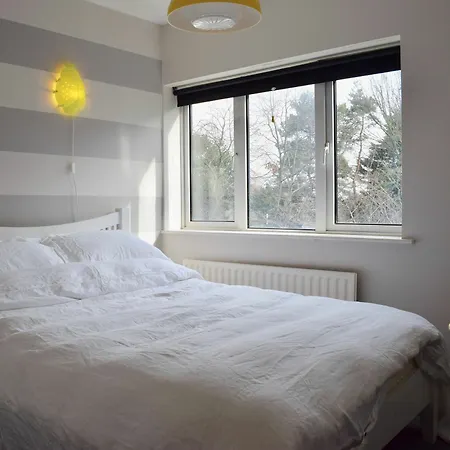4 Bed Townhouse In Daire *